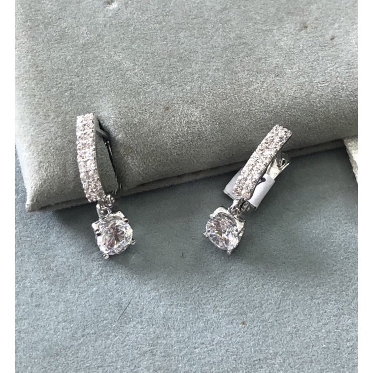 Anting Jepit Emas Asli Solitaire kadar 750 17k