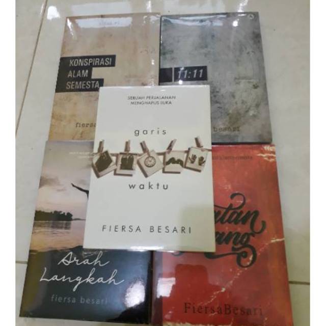 57 Cover  Buku  Arah Langkah