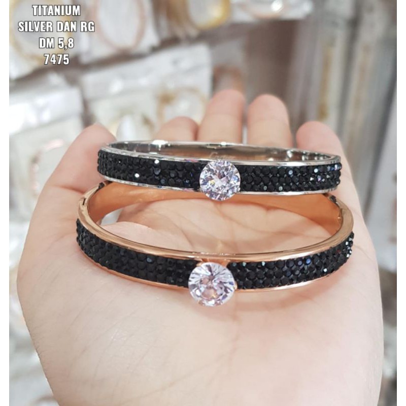 Gelang Titanium Permata Hitam Mata 1