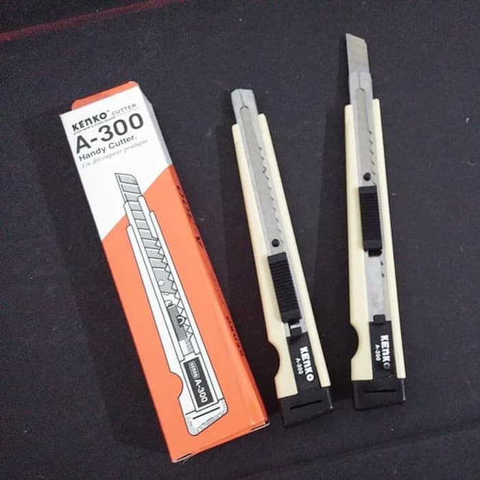 

Pisau Cutter Kenko A300 A-300
