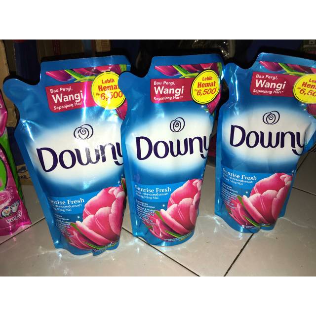 Downy Sunrise Fresh 800 ML softener pewangi pakaian