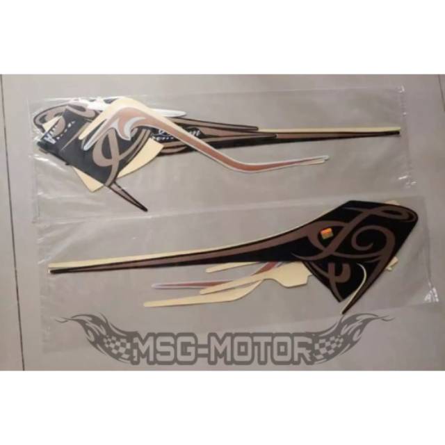 Striping lis body fino 125 2017