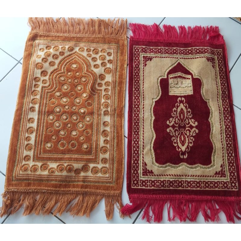 Sajadah Izmir Grade A +- 35 x 55 Cm / 60 Cm  Turki Kepala Dewasa Anak Alydrus Alaydrus