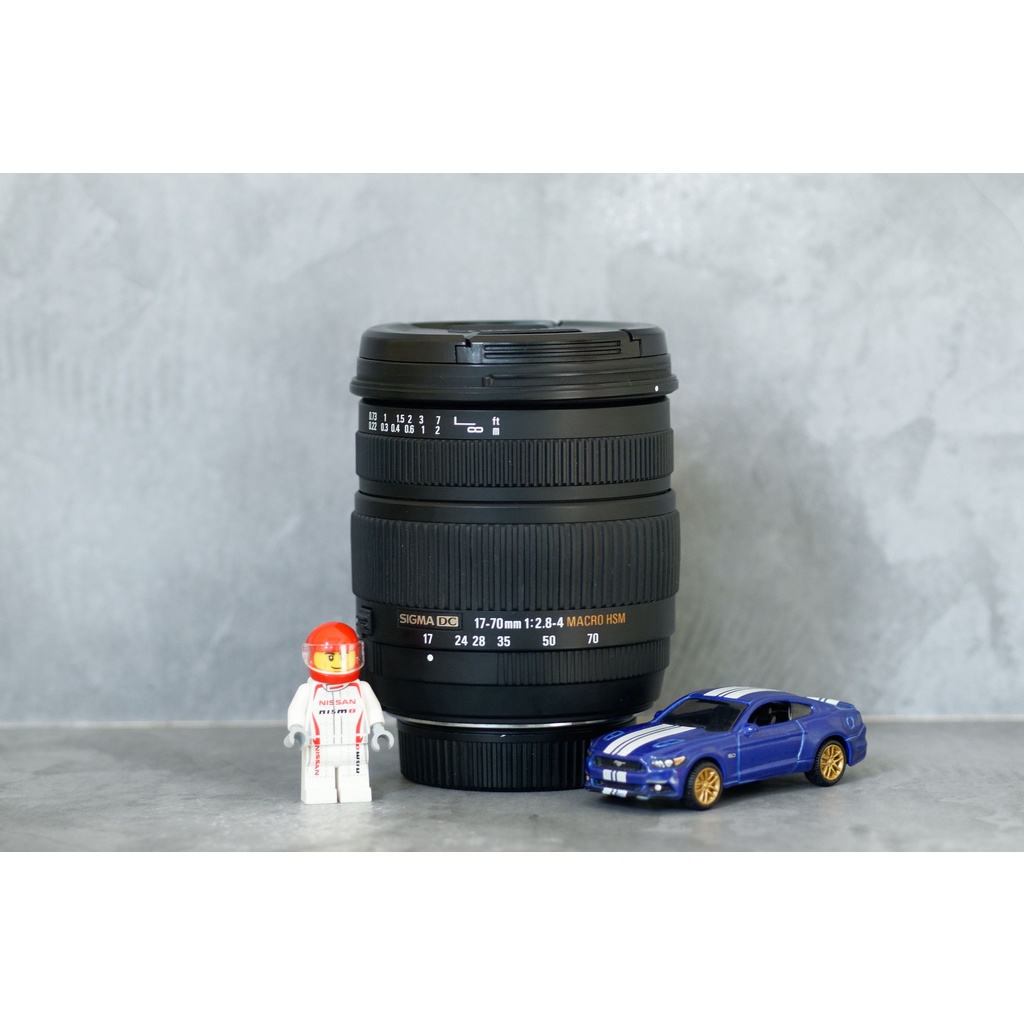Lensa SIGMA17-70mm f/2.8 - 4.5 DC OS HSM NIKON BODY MULUS TAJAM