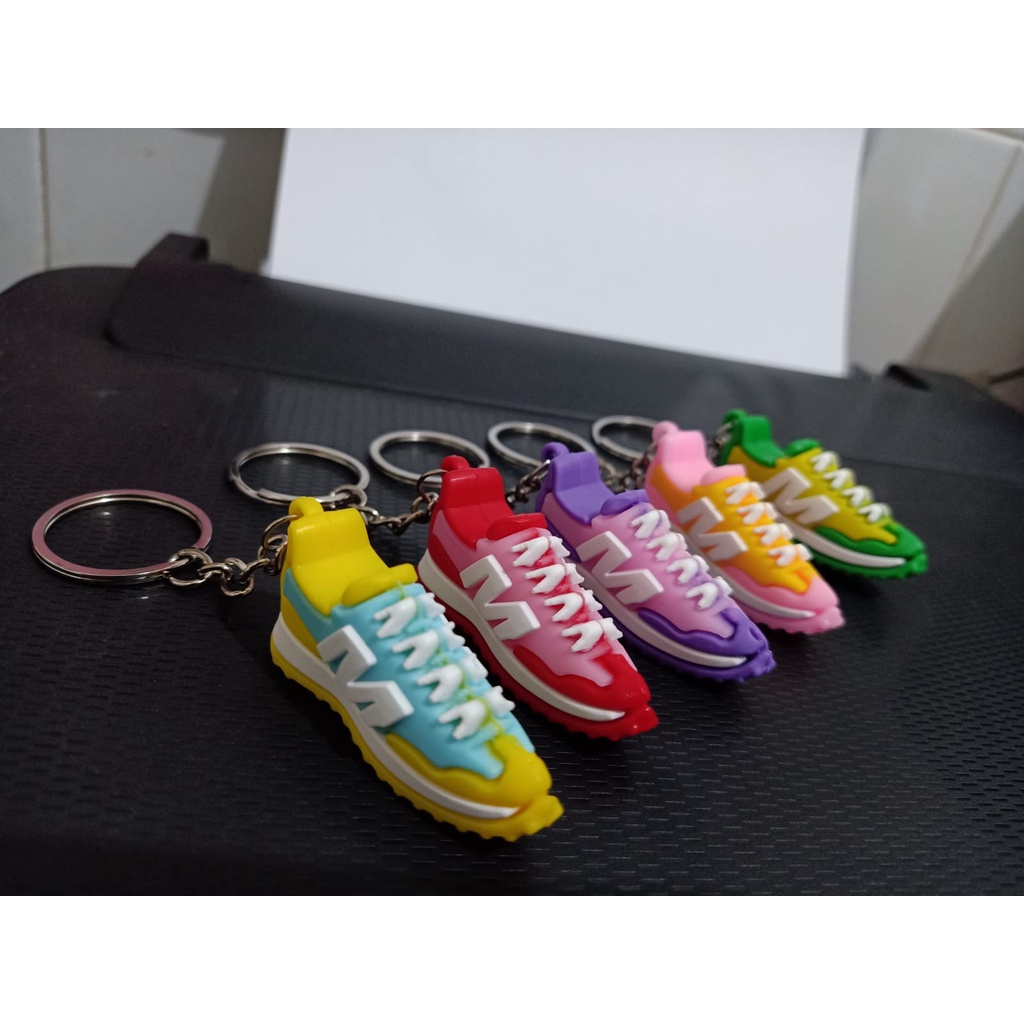 GANTUNGAN KUNCI SEPATU JORDAN/KEYCHAIN SNEAKERS/GANTUNGAN KUNCI