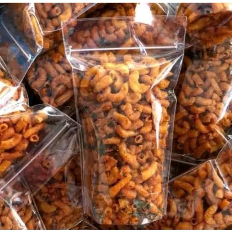 

Makaroni Bantet / Makaroni Spiral 100gr Pedas Rempah Daun Jeruk Khas Bandung