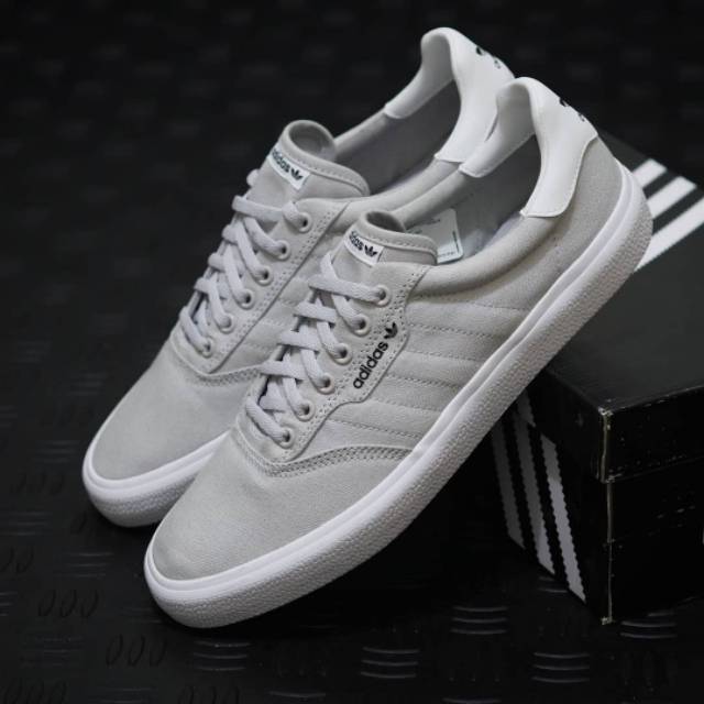 adidas 3mc grey