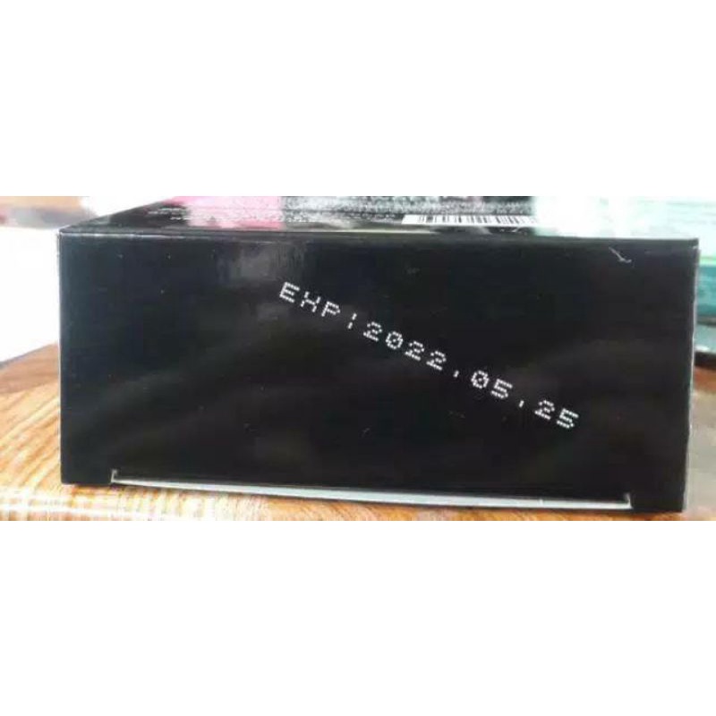 REVLON POWDER 2IN1 (POWDER+FOUNDATION)