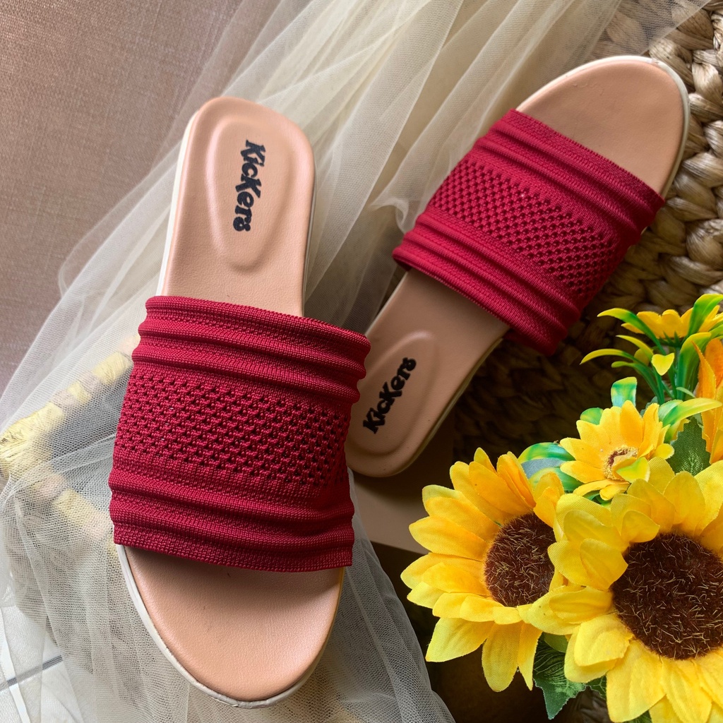 SENDAL WEDGES SLOP RAJUT CEWEK KOREA MODERN TERBARU TERLARIS Wedges Sandal Selop / Slop Casual Murah Sandal Wanita Kekinian 2022 // Sandal Wanita Tren Terbaru // Sandal Wedges Terbaru // Sandal Wanita Terbaru SALE PROMO GRATIS ONGKIR WEDGES SLOP RAJUT 2