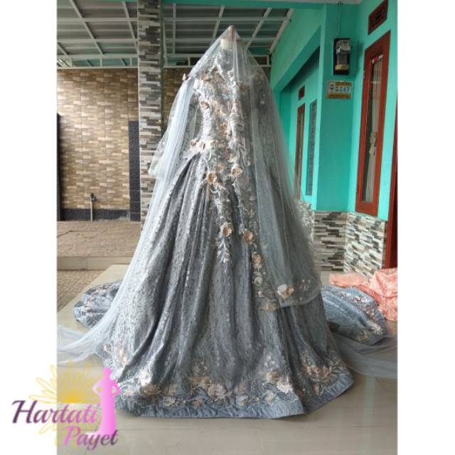 (PO) Gaun Pengantin Bunga 3D Tulle Mutiara Slayer Pundak / Wedding Dress
