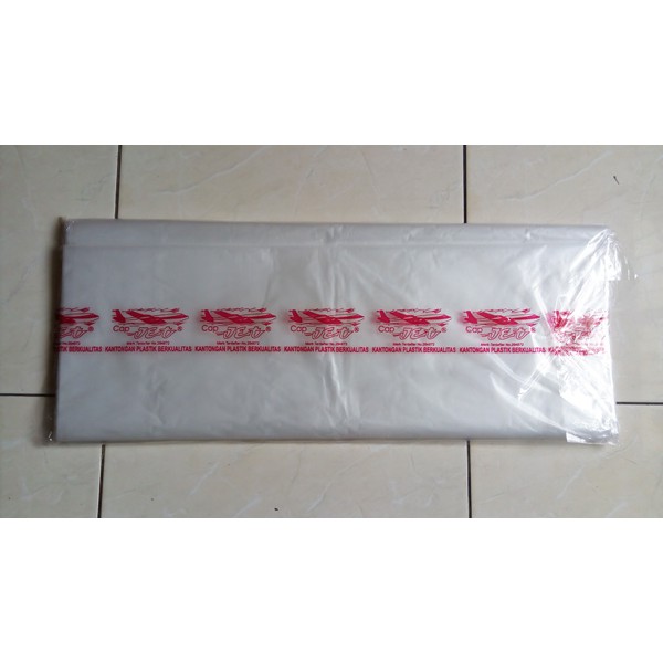 

Plastik Roll PE Tebal 0.03 Micron Lebar 70 cm Panjang 25 m