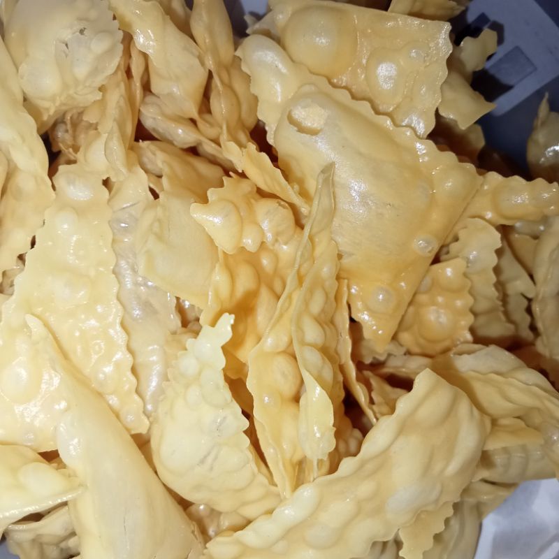 

Keripik Pangsit