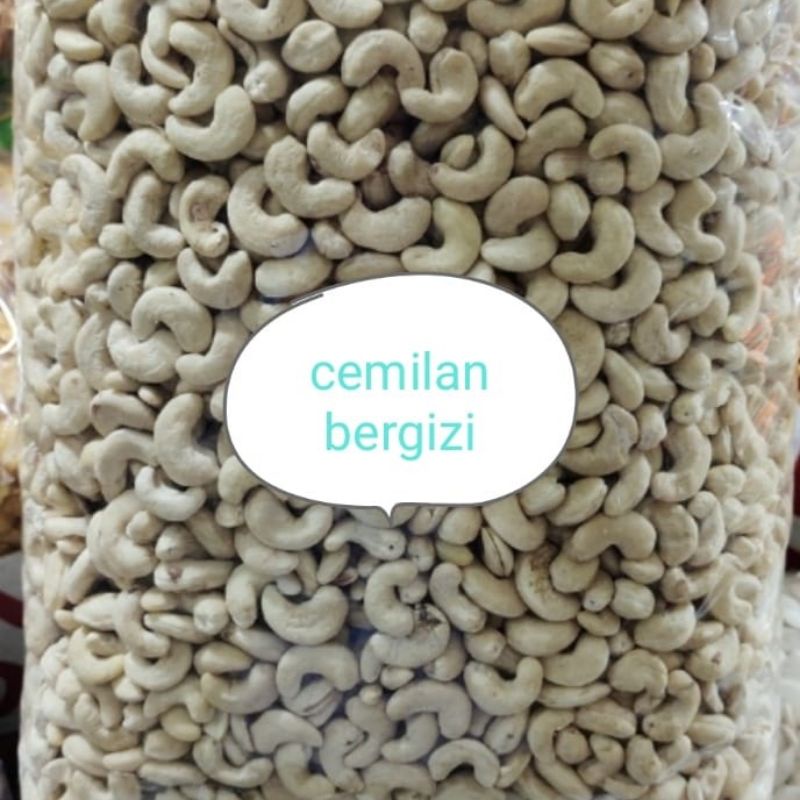 kacang Mede mentah Sulawesi jumbo