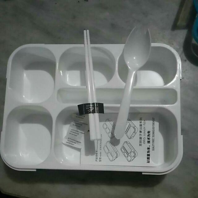 Lunch Box Yooyee Sekat 6 Anti Tunpah Type 589   Yooyee Sekat 6 Lunch Box 5 Pcs Sponge Spon