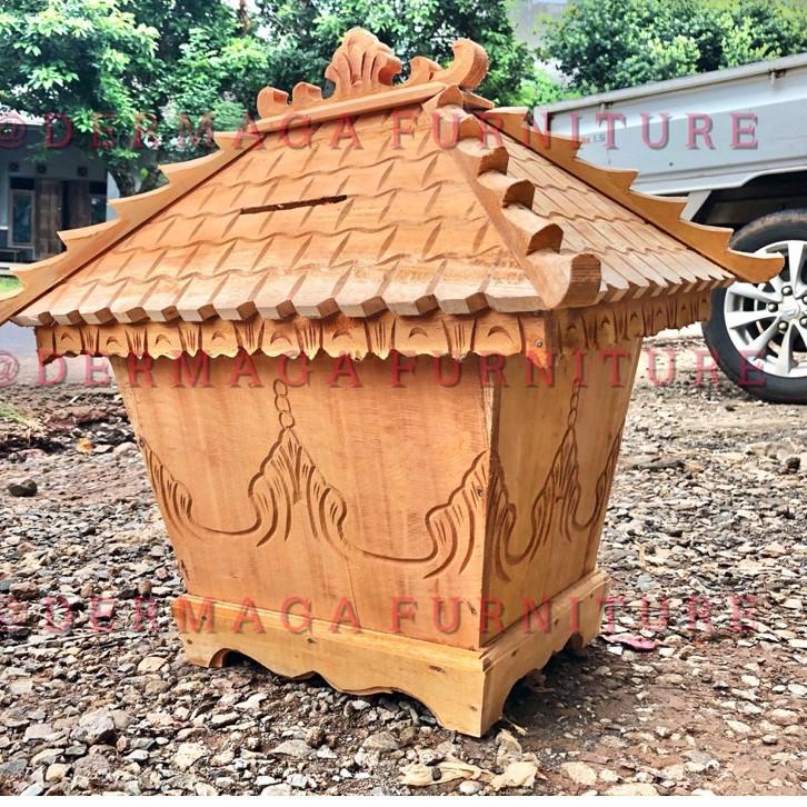 

Top Produk.. ANGPAO RUMAH TANPA KAKI MAONI KOTAK ANGPAO PELAMINAN KOTAK UANG PELAMINAN MURAH