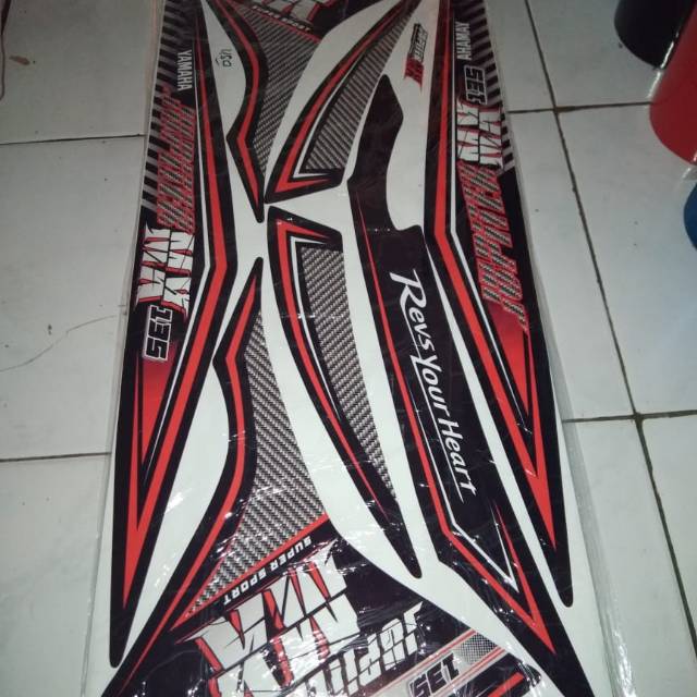 Lis variasi njmx 135 merah hitam