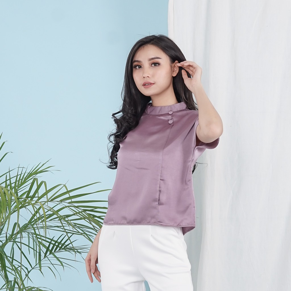 Blouse - Sera silk Top / Atasan satin /Blouse Satin