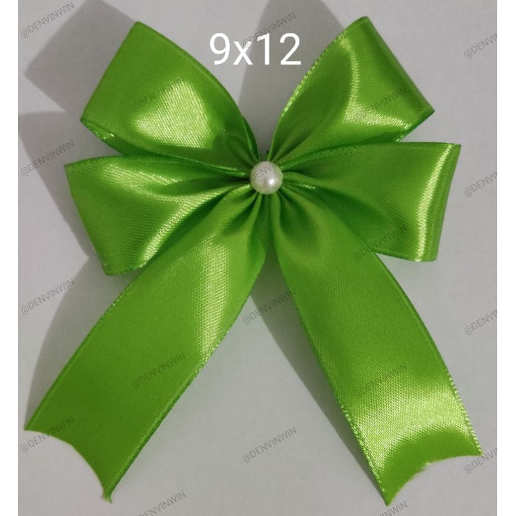 

Pita Hias Satin Hijau Muda