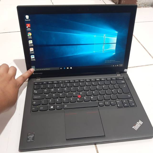 LENOVO THINKPAD X240 TOUCHSCREEN CORE i5 GEN 4TH - RAM 4GB - SSD 128GB  MURAH MERIAH
