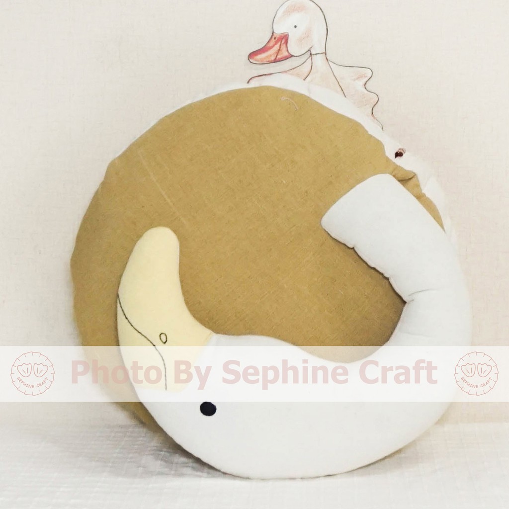 Sephine Craft | Bantal Bebek Bulat | Bantal Boneka | Bantal Karakter | Bantal Unik