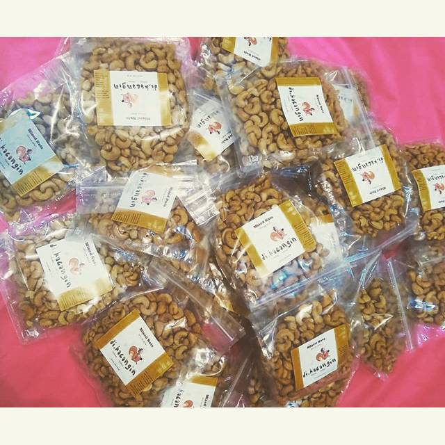 

Kacang Mete Super 250 gr