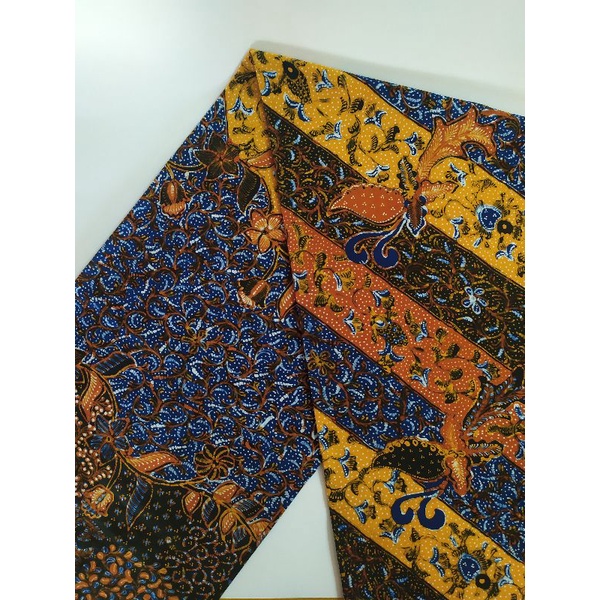 Batik tulis lasem klasik
