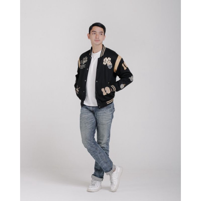 JAKET VARSITY PRIA THE RABBIT M L XL XXL / VARSITY JUMBO