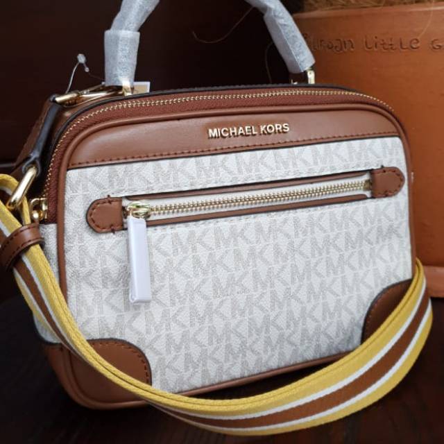 Michael kors camera bag