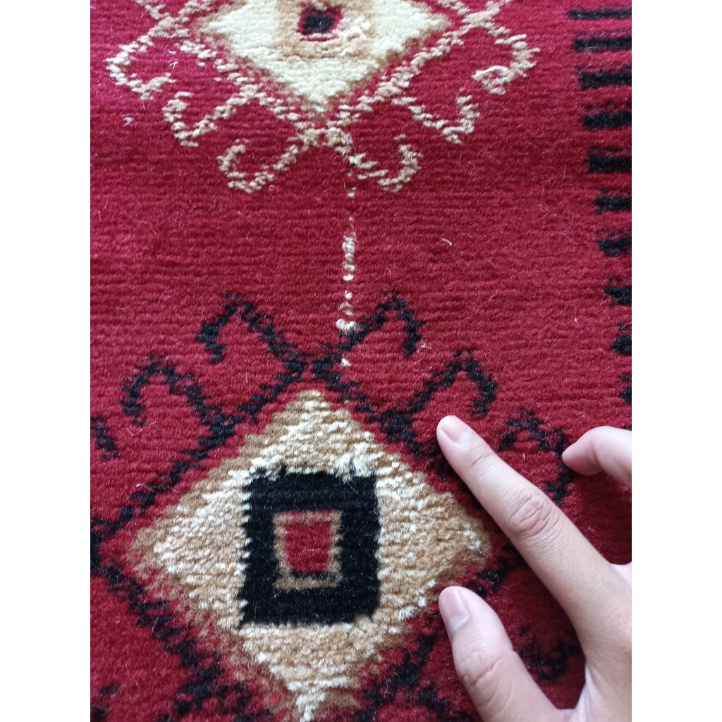 [DEFFECT SALE] - KARPET PERMADANI 210X300 + FREE KESET-1