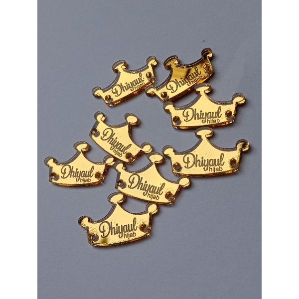 

50 pcs label akrilik Diyaul Hijab ukuran 2,5x2 cm