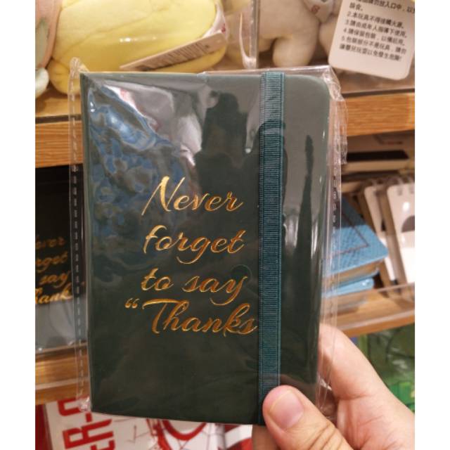 

Hardcovers Memobook Miniso