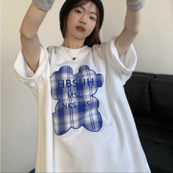 THISTLE - Oversize Tee Tshirt Wanita Model Longgar Motif Bear Kotak Biru