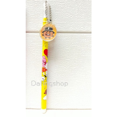 Dalingshop / PULPEN GEL BT21 + GANTUNGAN UNIK LUCU BT21 / PEN BT21 / PEN SQUID GAME + GANTUNGAN BONEKA GOYANG  / PULPEN SQUID GAME-Coklat+Bel