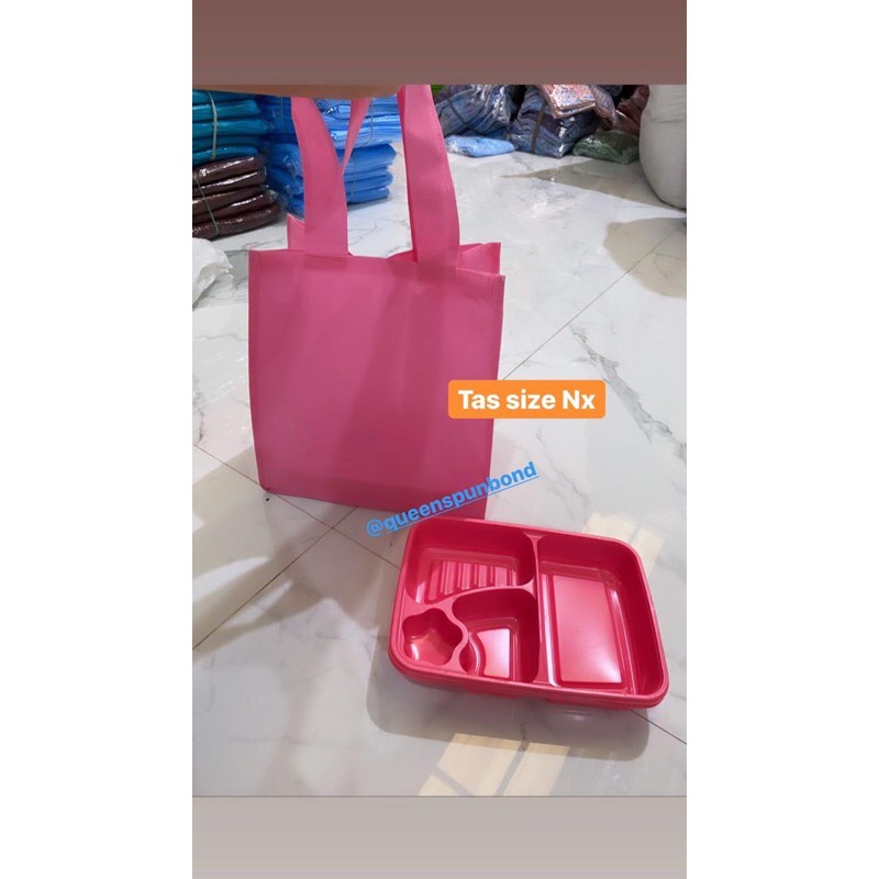 Tas box Bento/Hokben polos uk. 25x18 Tinggi 23cm