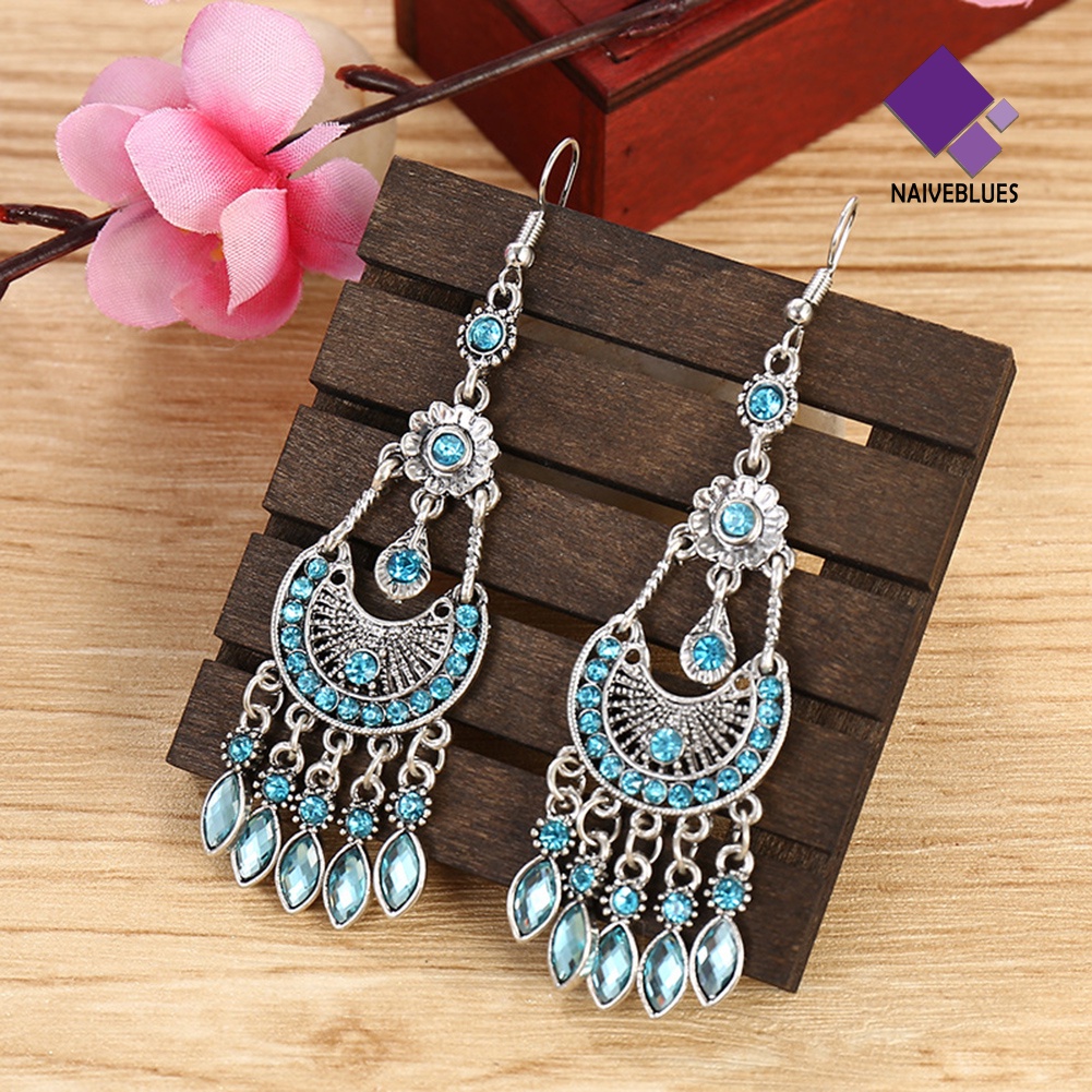 Anting Hook Bentuk Bulan Sabit Aksen Berlian Imitasi Gaya Bohemian Untuk Wanita