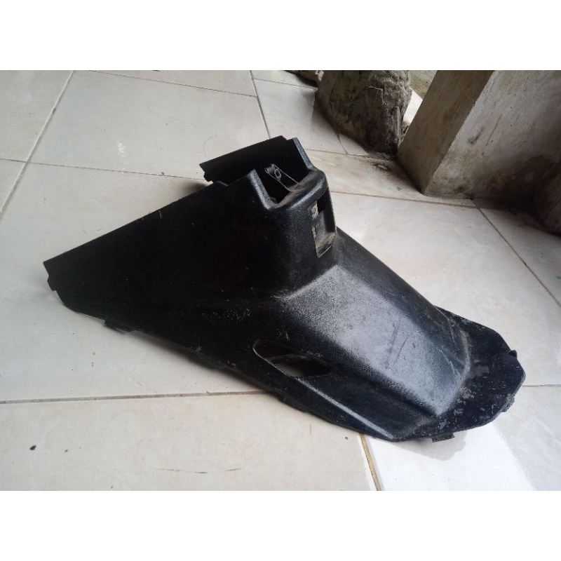 tutup mesin kymco free lx