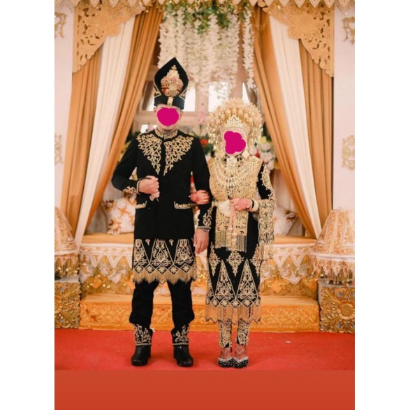 Satu Set Baju Pengantin Aceh/Pakaian Adat Aceh