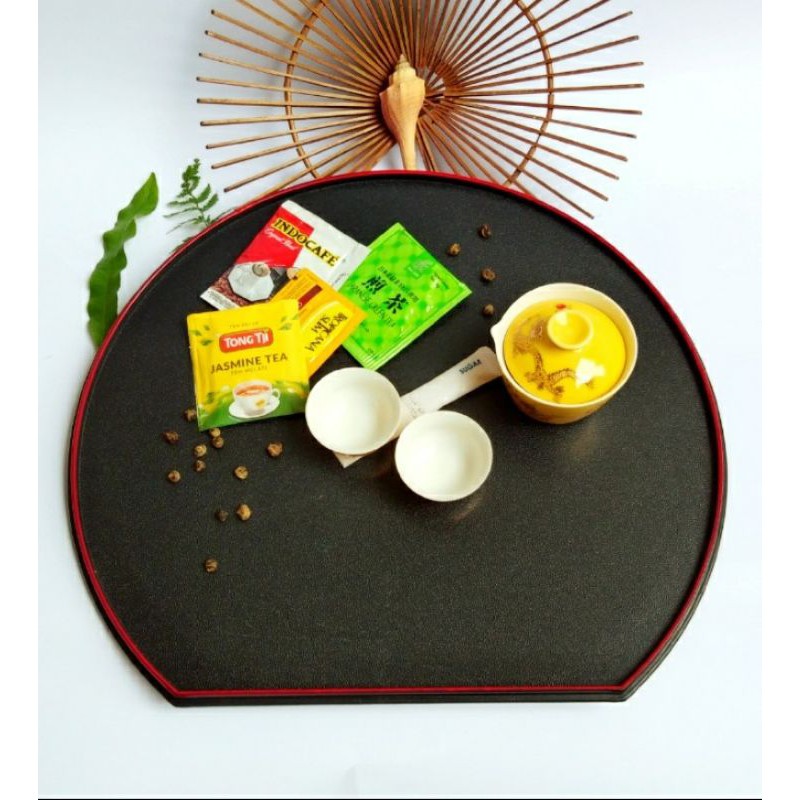 Baki / nampan bulat strip merah plastik tebal kualitas bagus - import