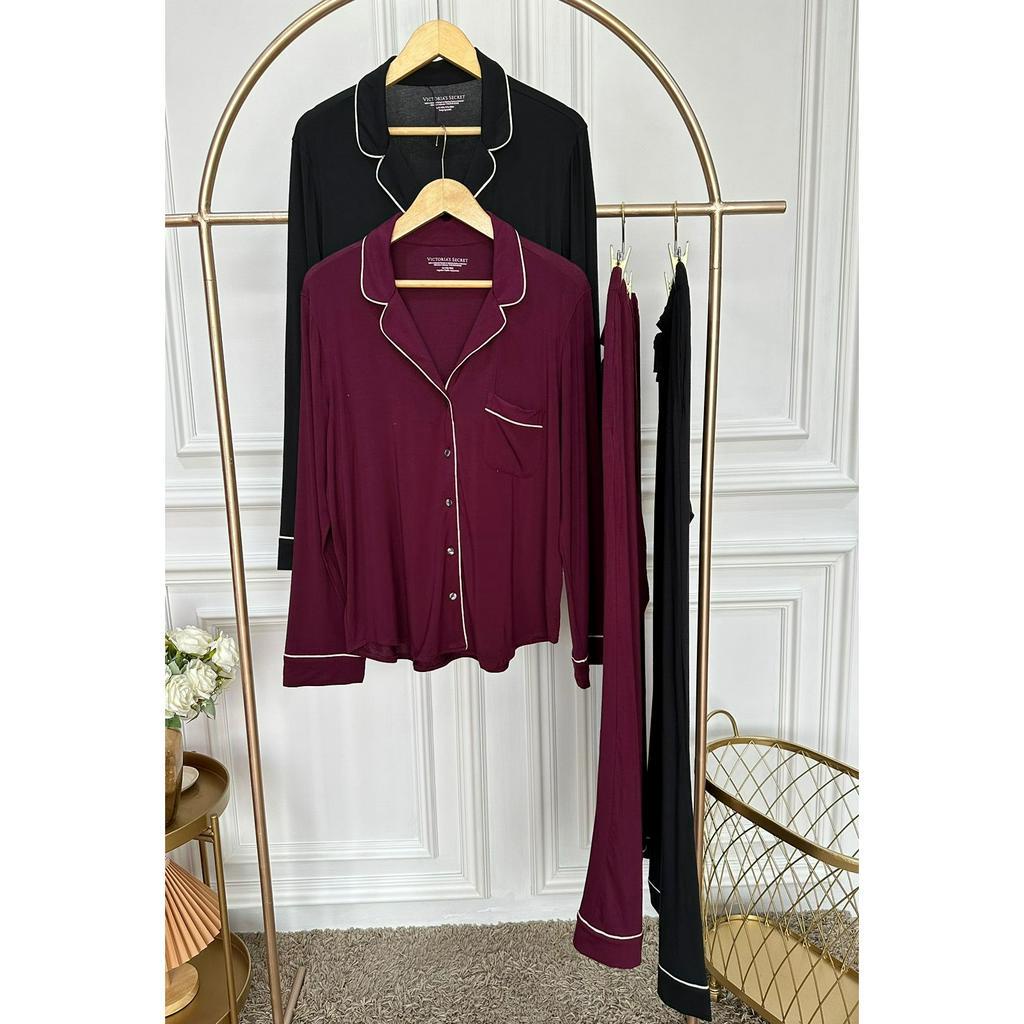 Vs** silk pajamas set
