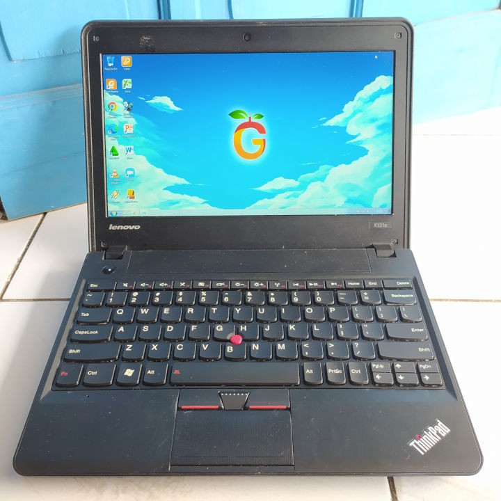 Lenovo X131e Warna Hitam HDD 500GB RAM 2GB Notebook Netbook Second Bekas Murah
