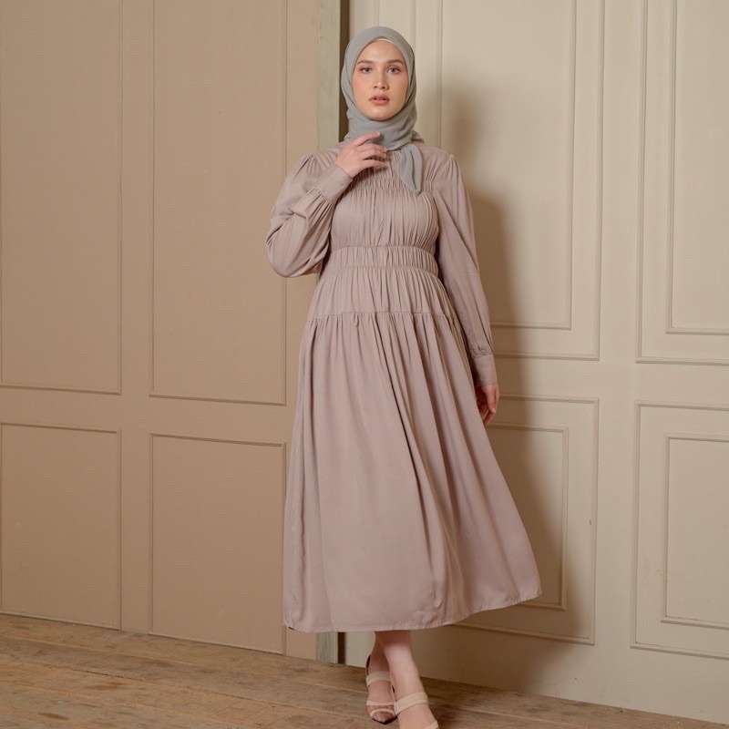 preloved like new dwihanda x daissy.id dwi handa dress nude