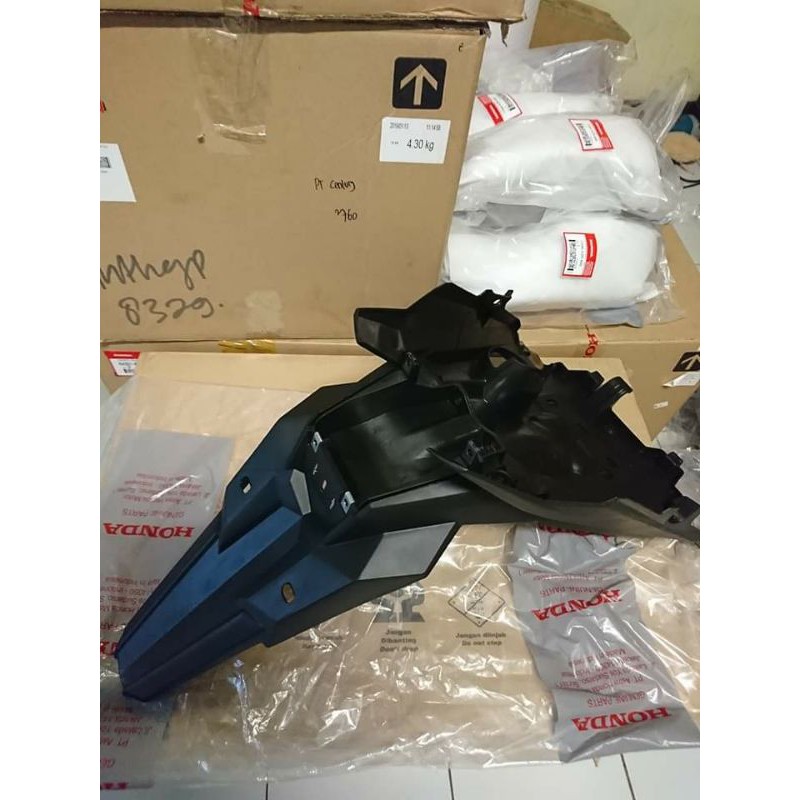 Fender Rear Spakbor slebor belakang vario led old lama 125/l 150 K59 original