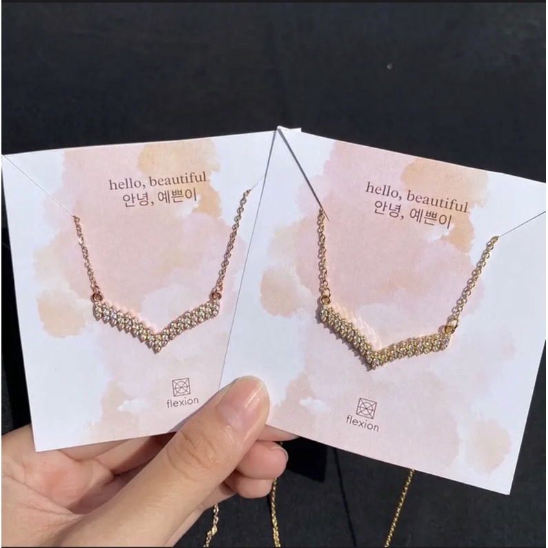 KalungV vuji Aurel viral Titanium Premium Import Aksesoris fashion Wanita Liontin elegan  Aksesoris Wanita Perhiasan Korea  Perhiasan wanita /  Kalung  wanita terbaru kekinian /  Kalung  emas wanita /  Kalung  tangan wanita / Gelang wanita korea