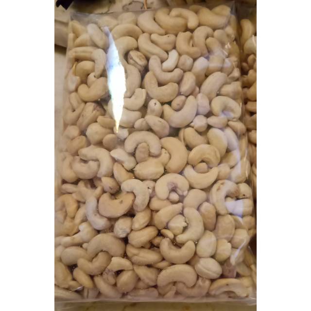 

Kacang mete super/ mede super