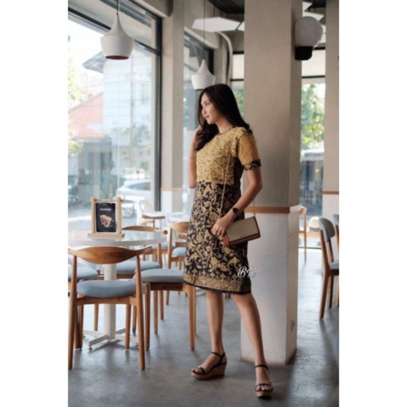 (COD) Dress Brokat Bunga Zigzag Lawasan BestSeller Dress pendek Natal Seragam Batik Kantoran Baju Ko