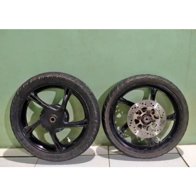 Velg original Mio sporty satu set depan belakang bonus ban nya