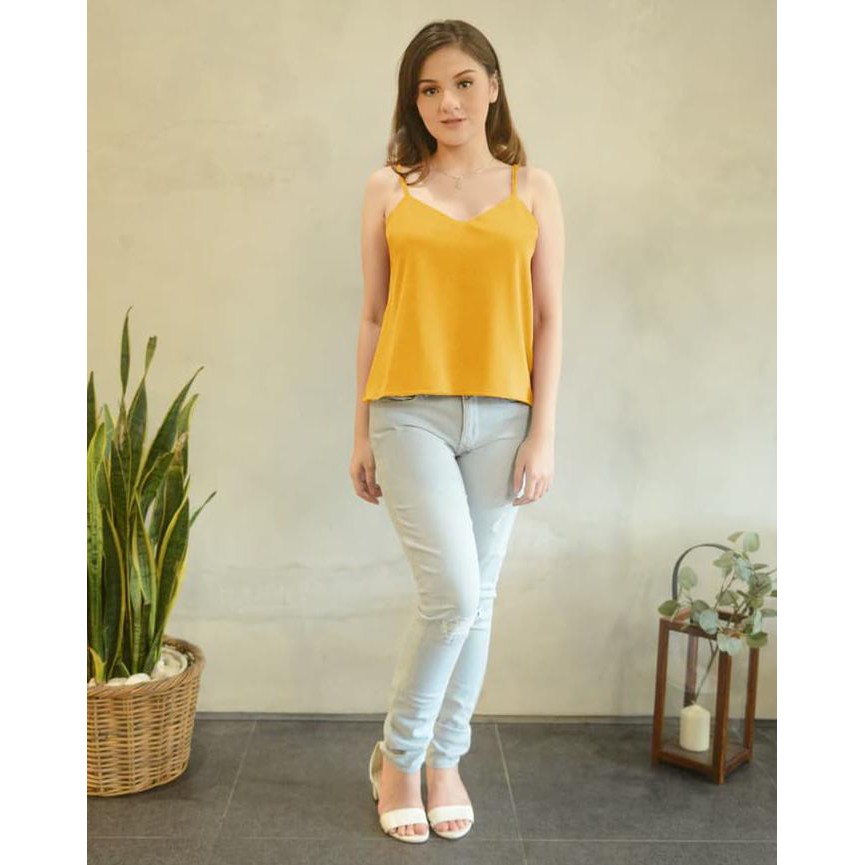 BARANG MURAH BENEDICT TOP/ ATASAN MURAH / ATASAN WANITA / TANKTOP SCUBA - PUTIH KEKINIAN