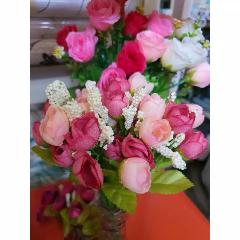 ROSE / BUNGA MAWAR - ISI 15 BUNGA PLASTIK-MERAH