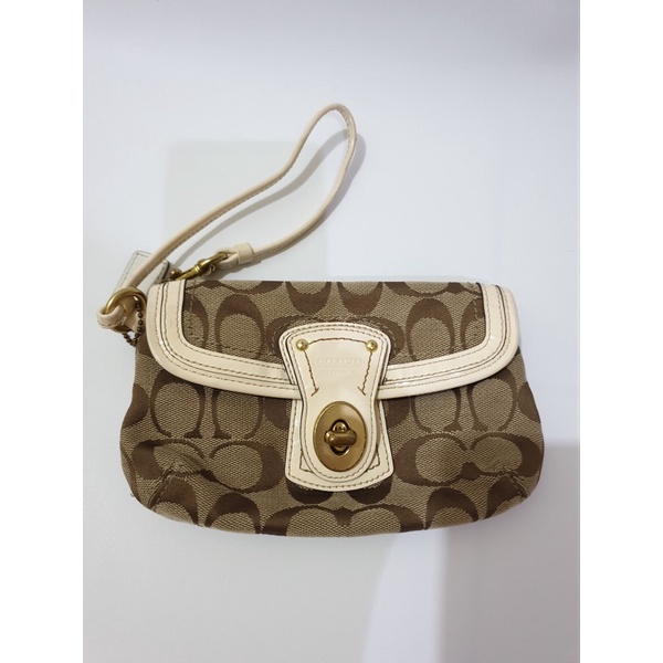 Preloved Coach Wristlet