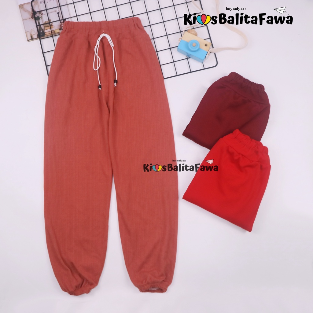 (UNIVERSAL) Jogger Molly uk 5-12 Tahun / Celana Jogger Panjang Anak Laki Laki Perempuan Polos Import Babycinnamon